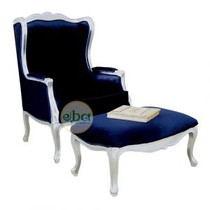 french plain with stool
