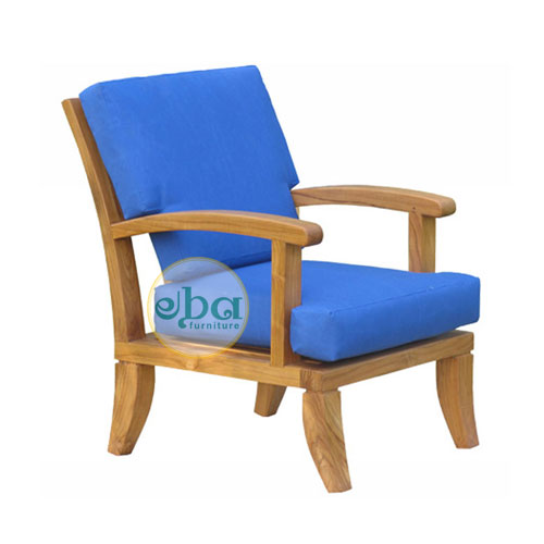 hampton arms chair
